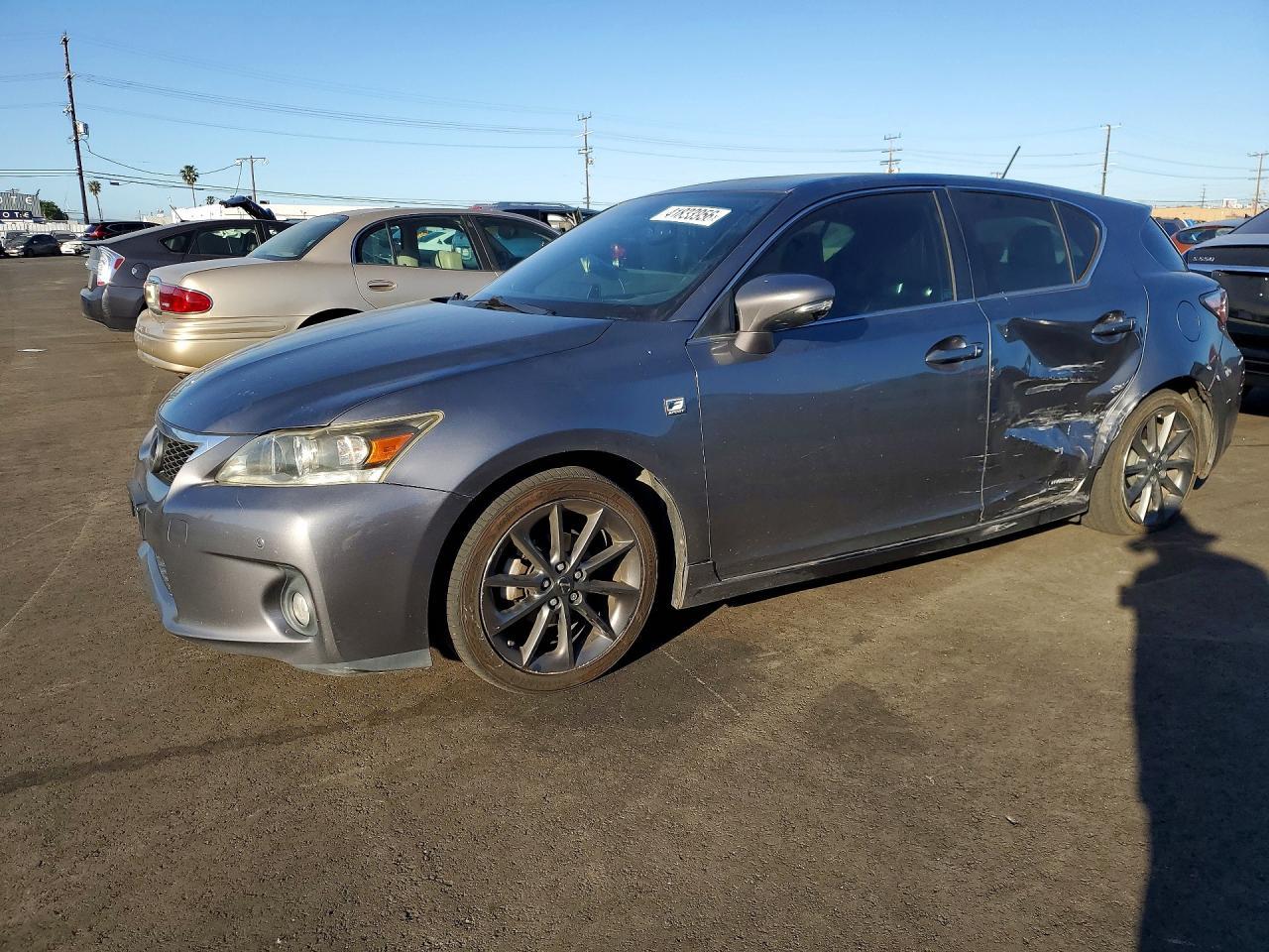 2013 Lexus Ct 200h Base