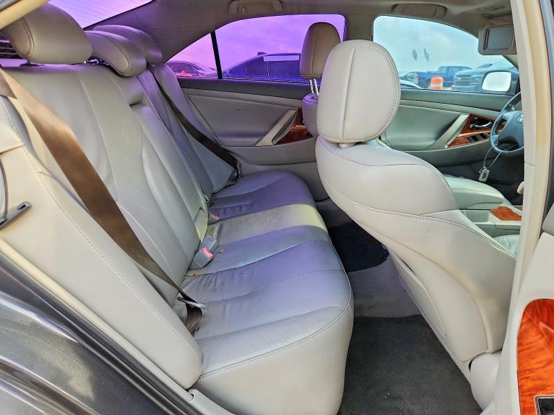 2010 Toyota Camry Hybrid Base