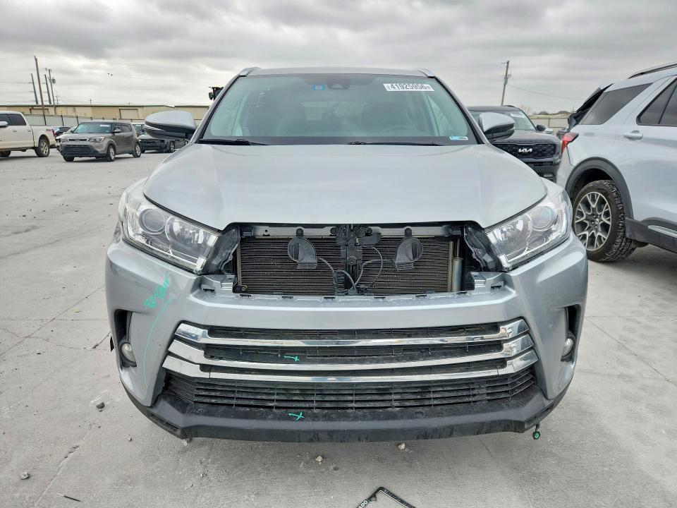 2018 Toyota Highlander Limited
