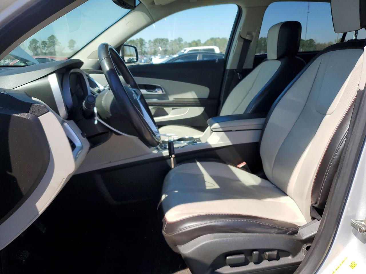 2010 Chev Equinox lt