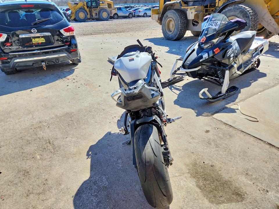 2025 Cf Moto 675SS