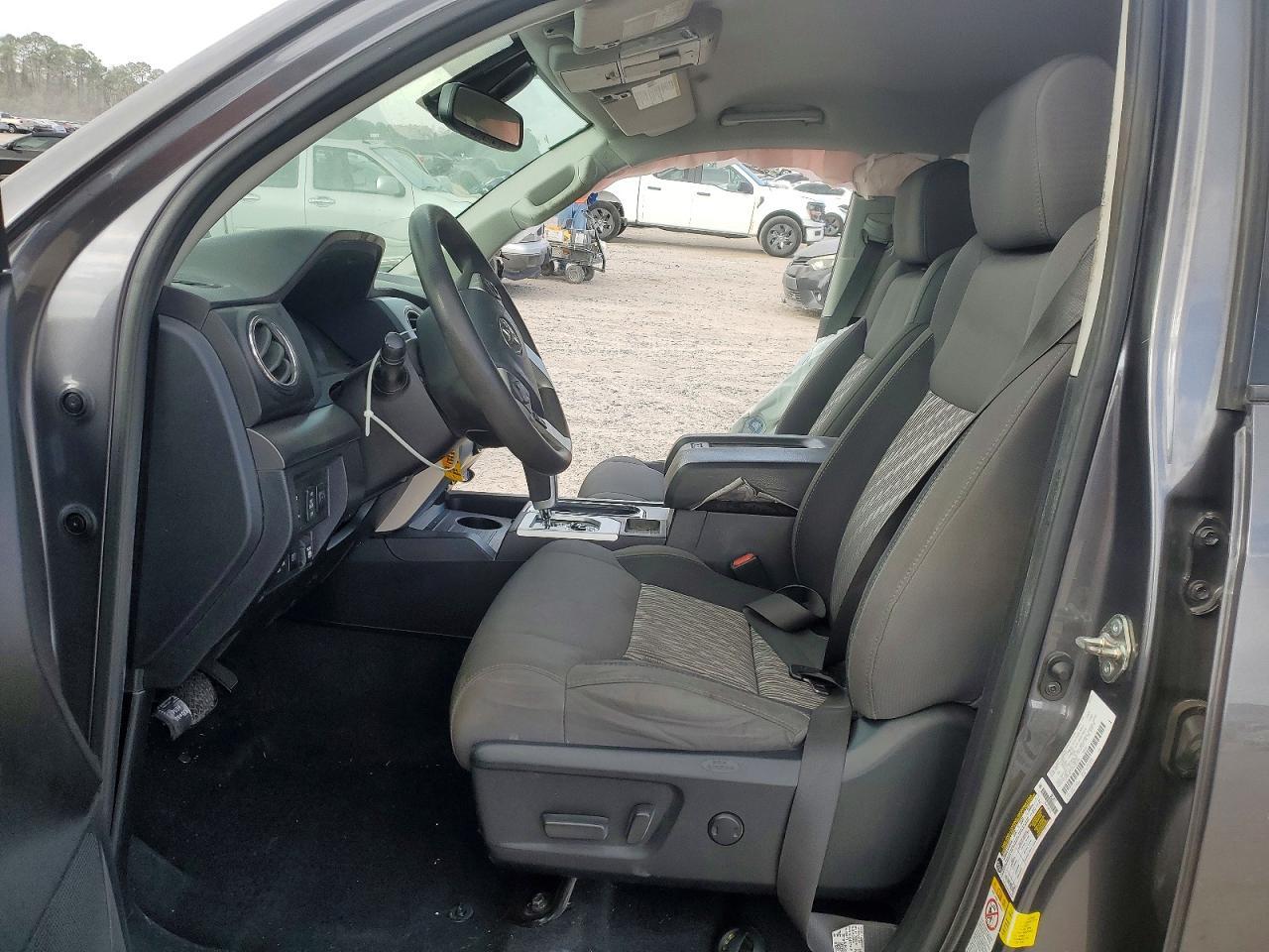 2019 Toyota Tundra SR5