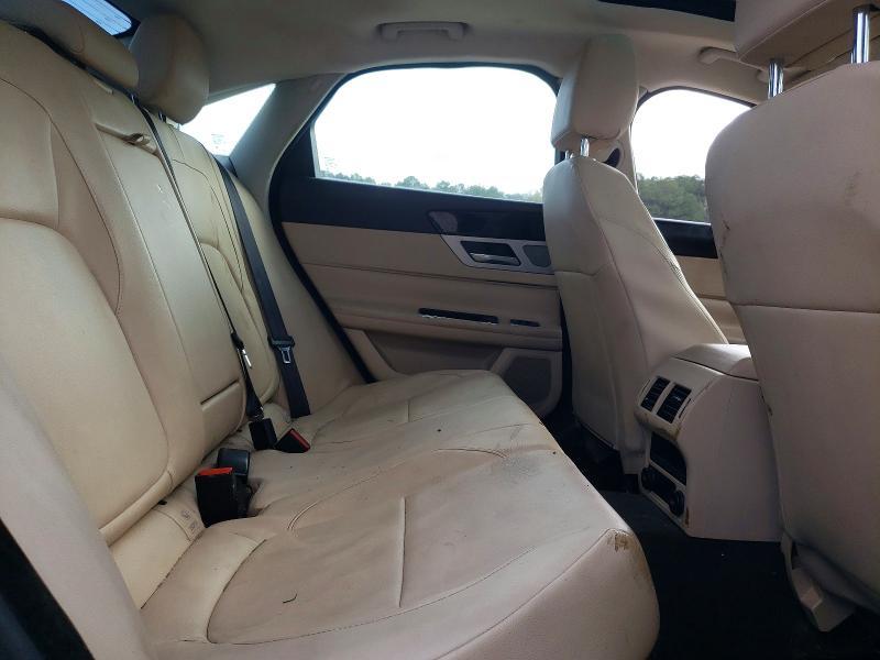 2017 Jaguar Xf Premium