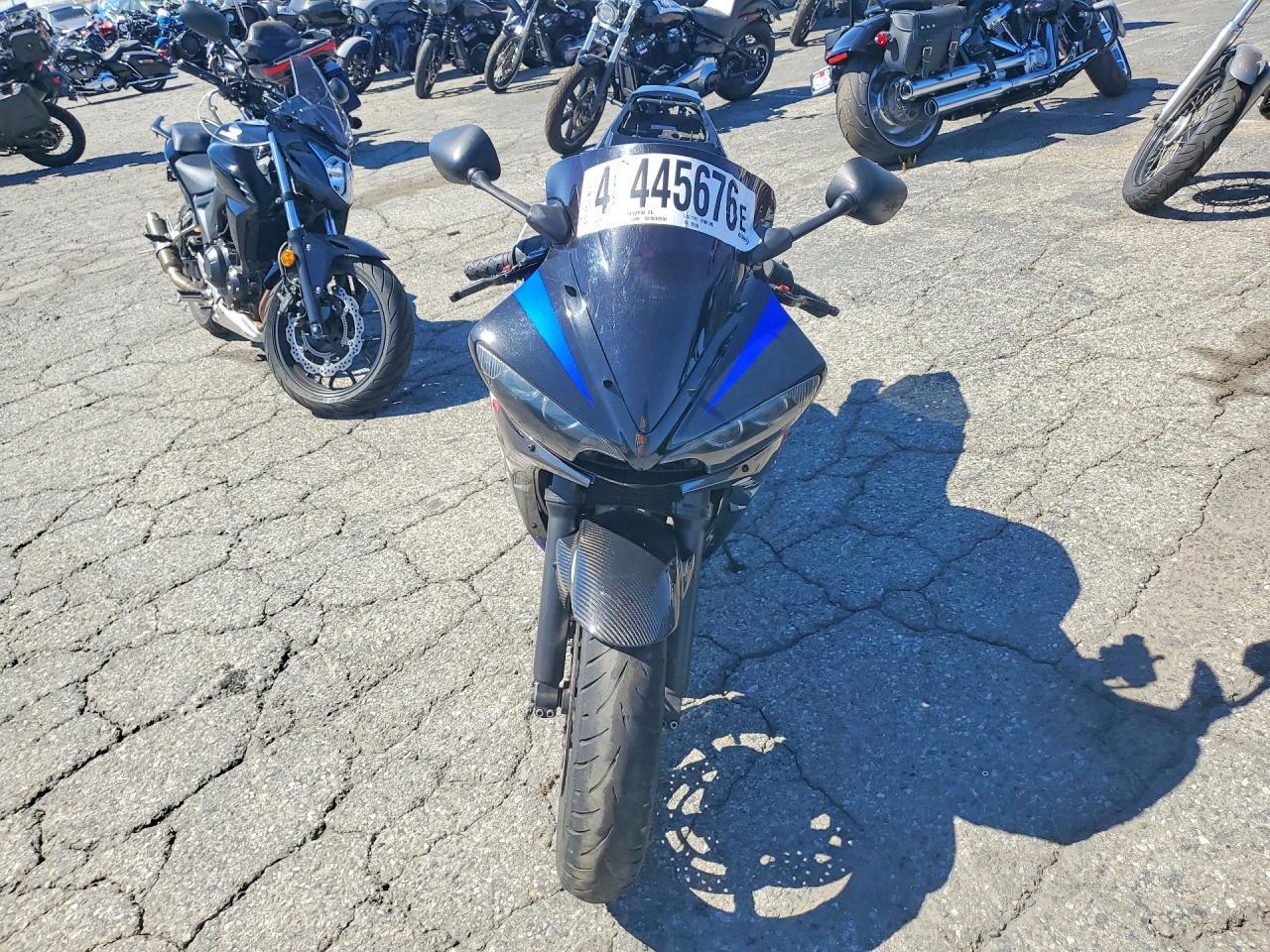 2004 Yamaha YZFR6 L