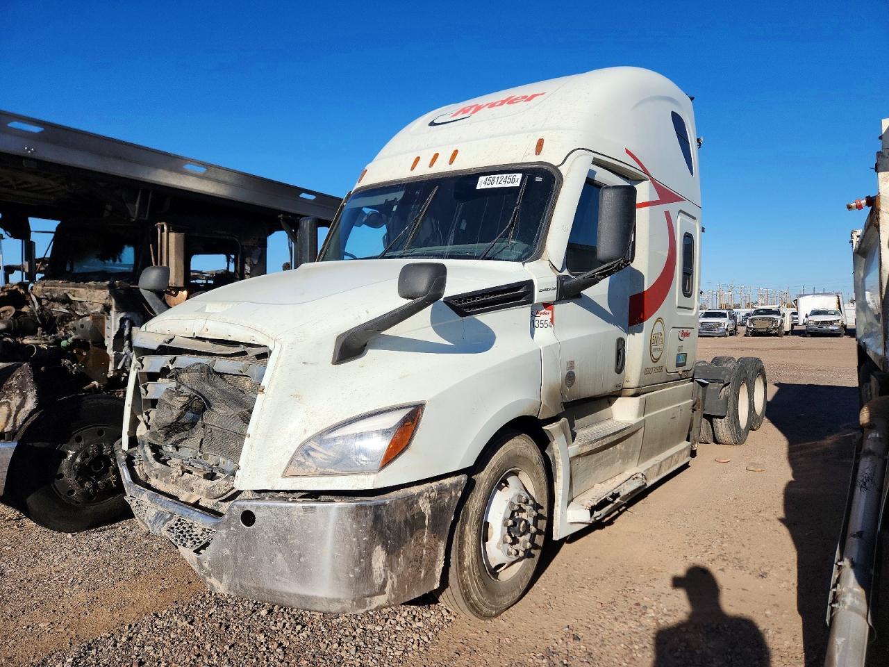 2021 Freightliner Cascadia 126 Semi Truck