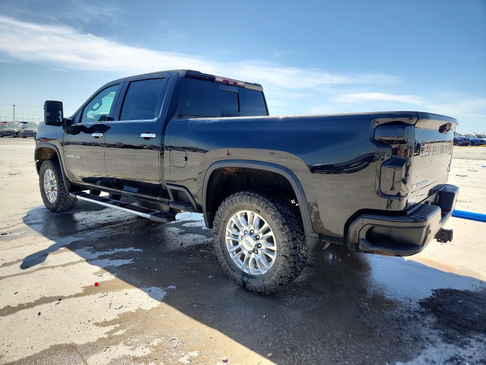 2020 Chevrolet Silverado K2500 High Country