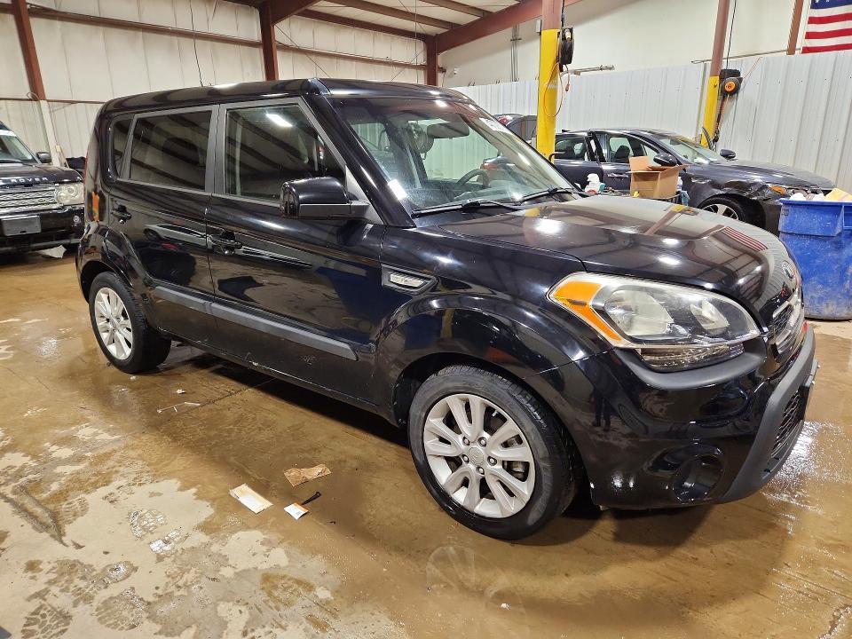 2013 KIA Soul Base