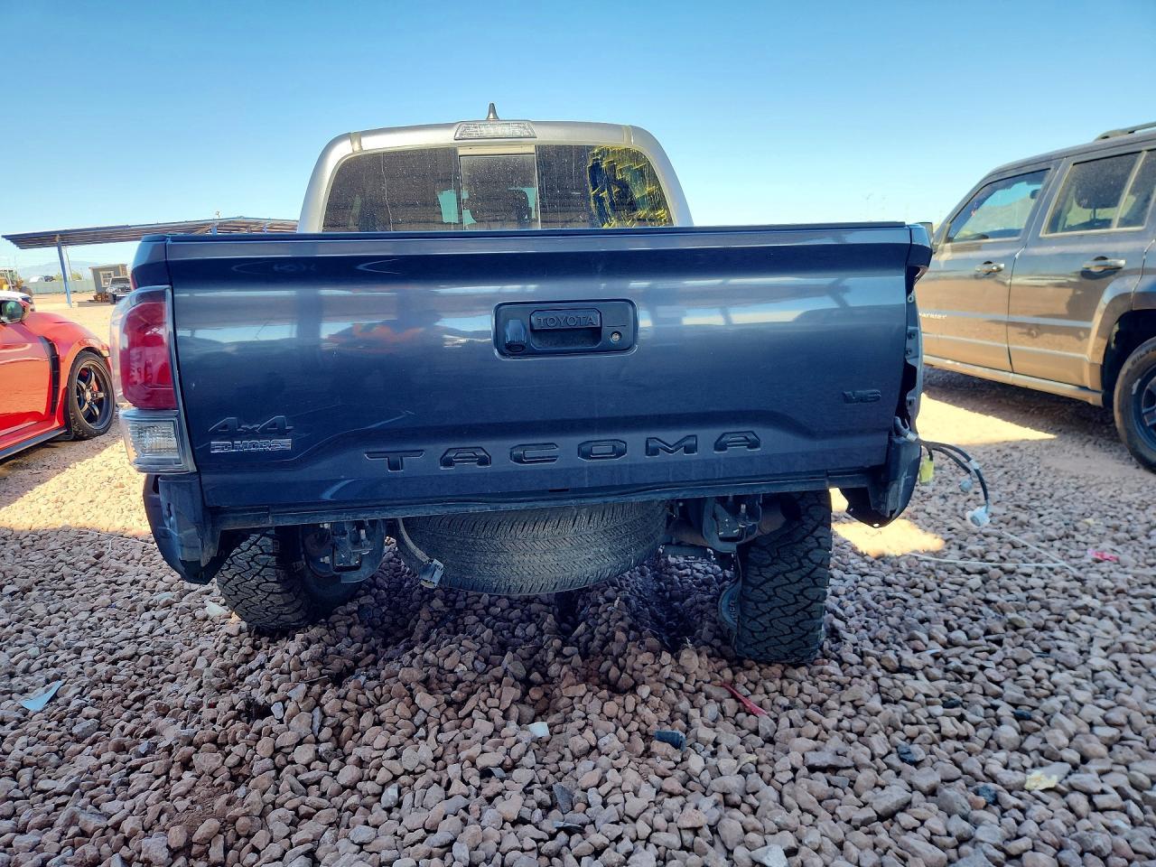 2020 Toyota Tacoma SR5 V6
