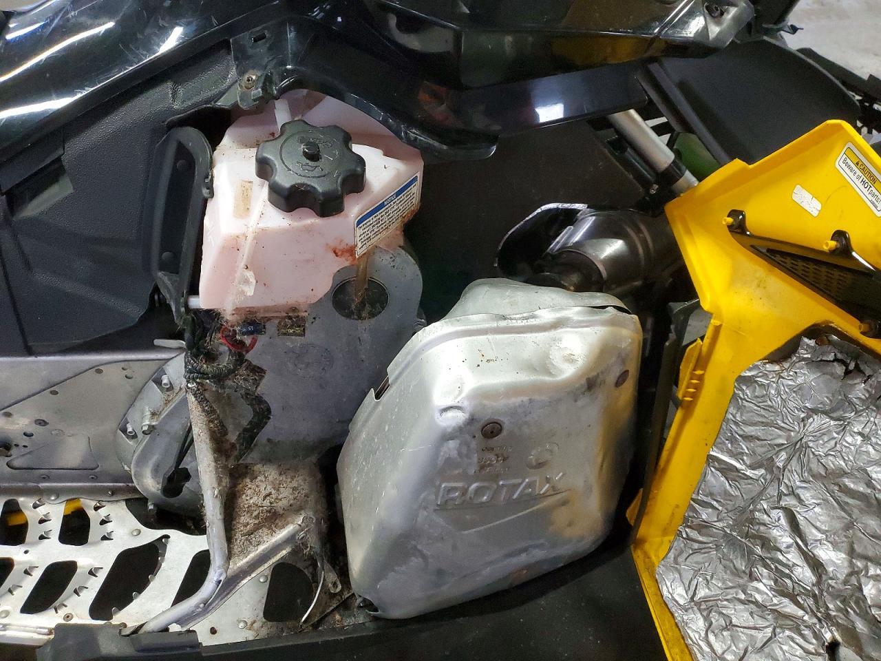 2013 Skidoo MX Z Sport 600