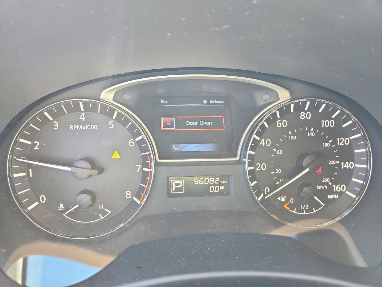 2015 Nissan Pathfinder sl