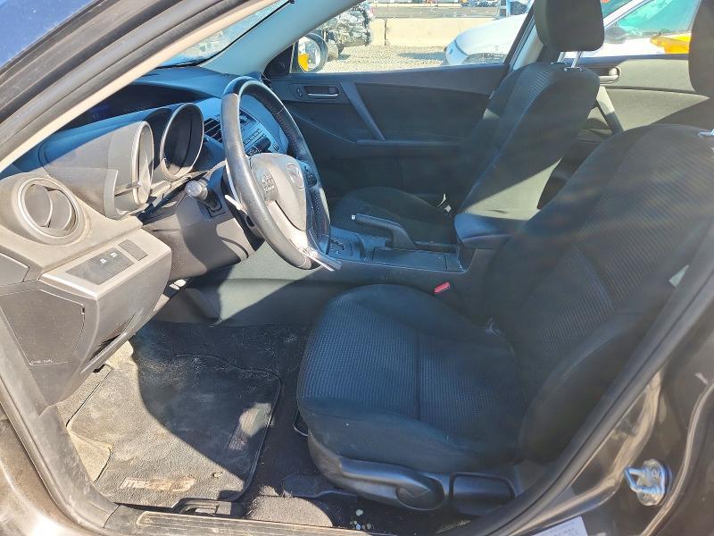 2013 Mazda 3 I