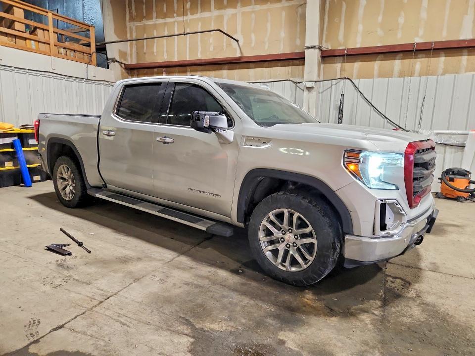 2020 GMC Sierra K1500 SLT