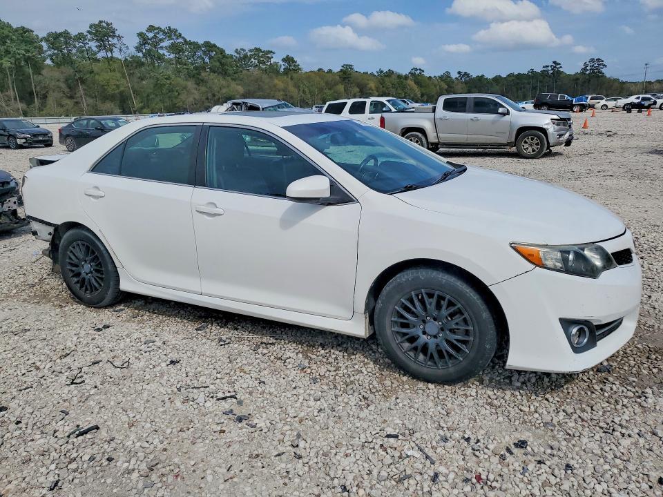 2013 Toyota Camry se V6