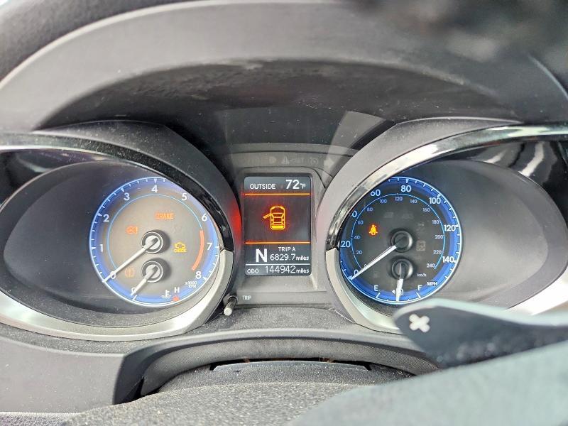 2014 Toyota Corolla s Plus