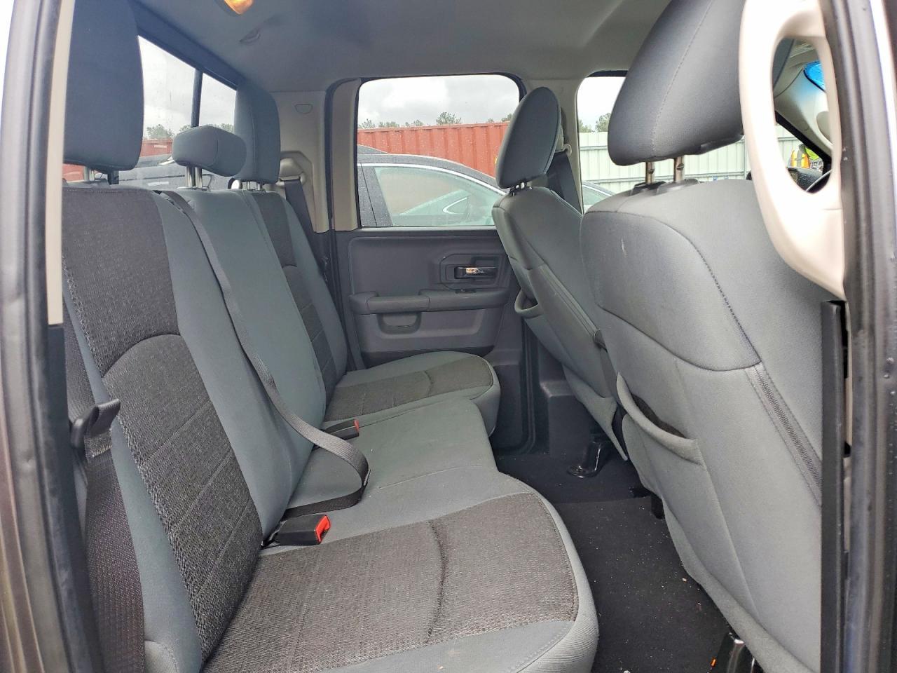 2014 Dodge RAM 1500 SLT