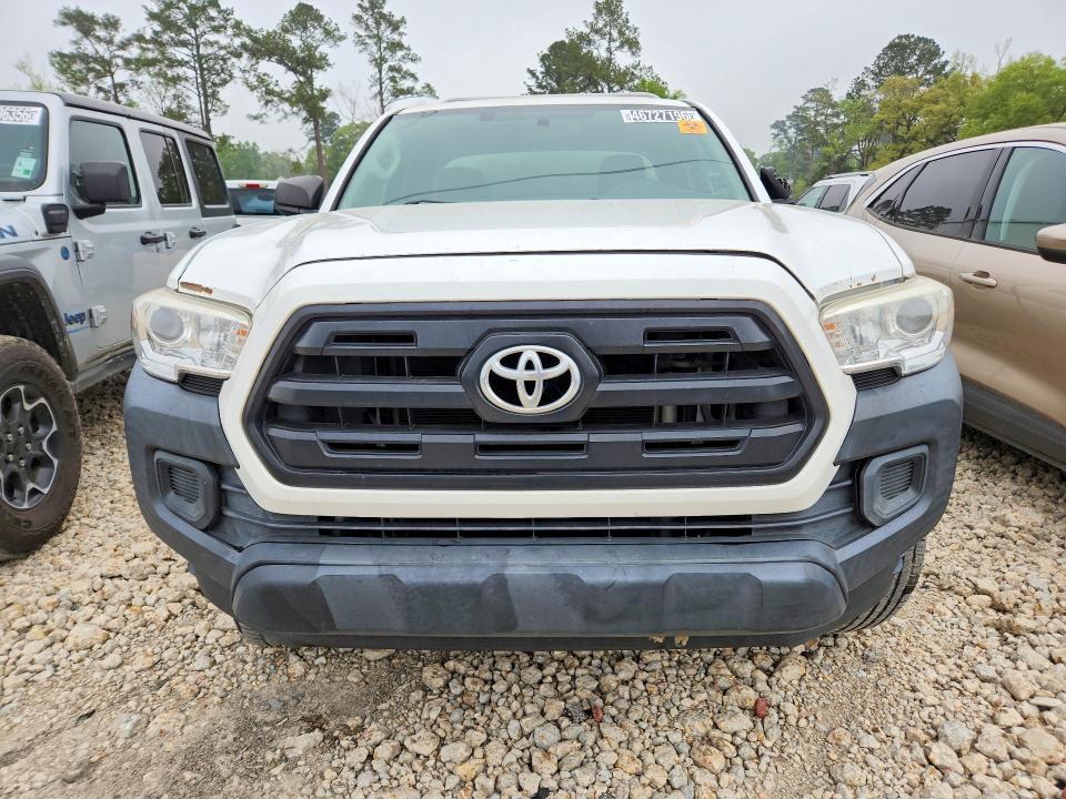 2016 Toyota Tacoma SR