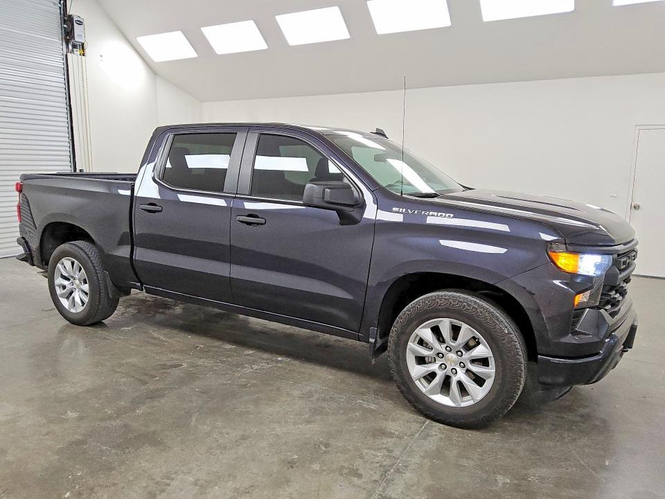 2023 Chevrolet Silverado C1500 Custom