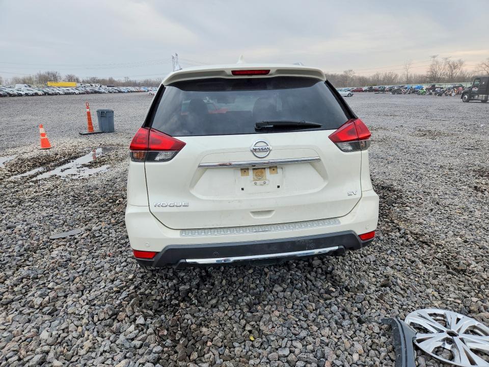 2019 Nissan Rogue sv