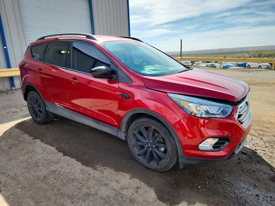 2019 Ford Escape se