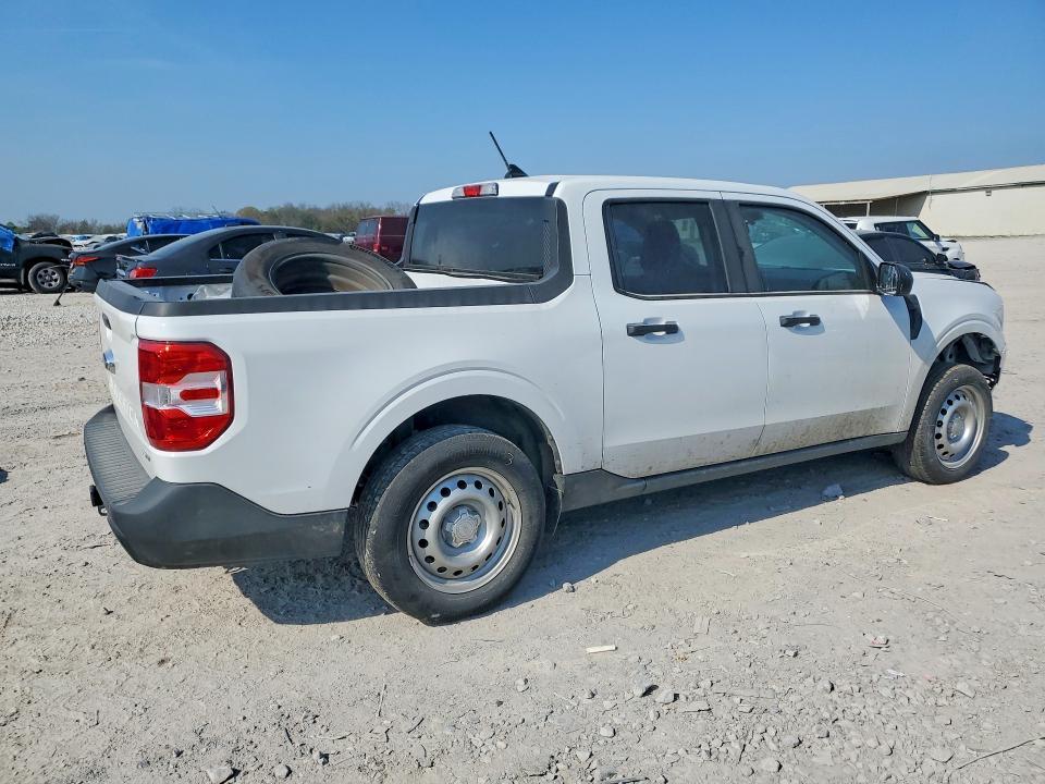 2023 Ford Maverick XL