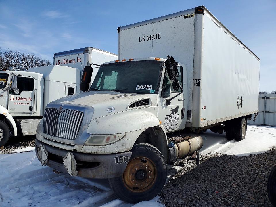 2015 International 4300 BOX Truck