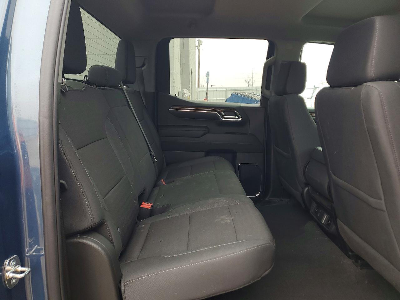 2024 Chevrolet Silverado K1500 RST