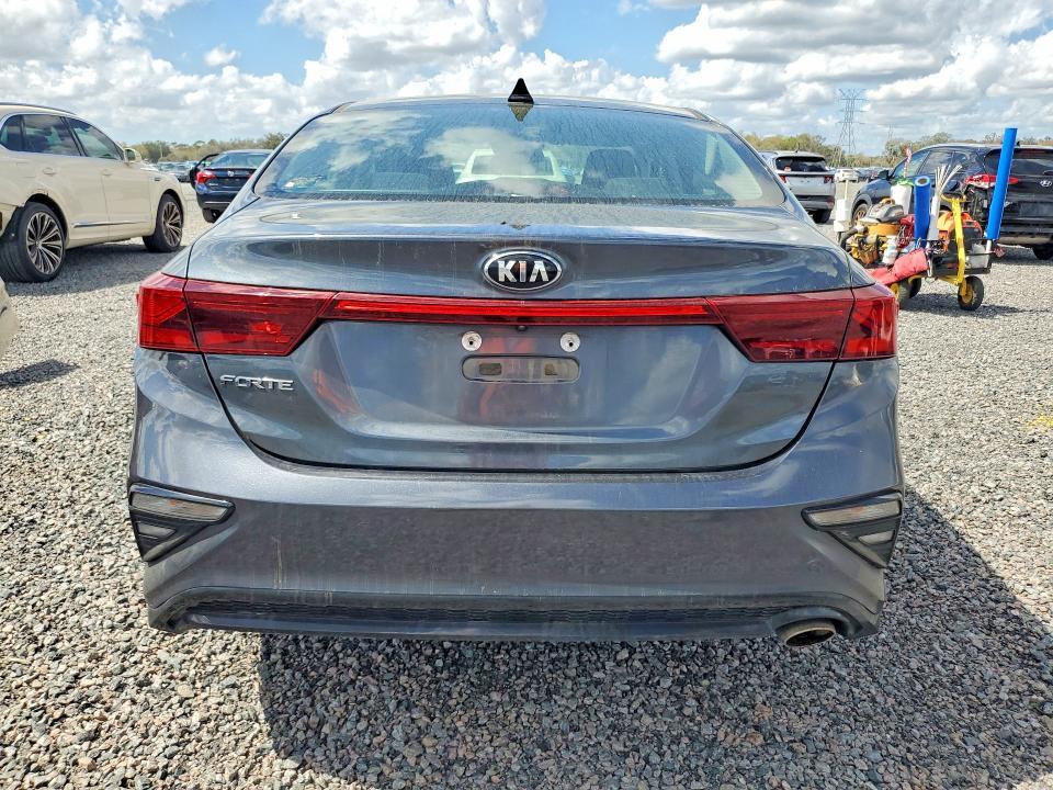 2020 KIA Forte lxs