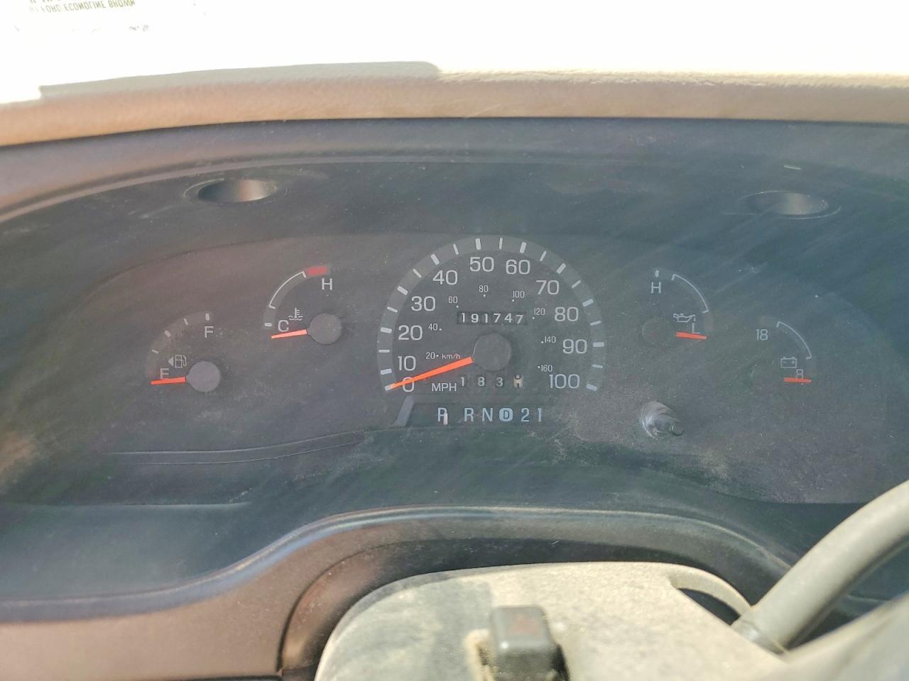 2001 Ford Econoline E350 Super Duty Wagon