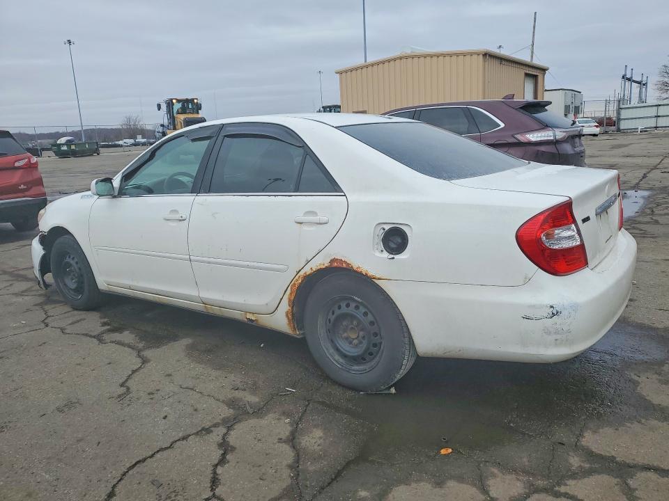 2002 Toyota Camry le
