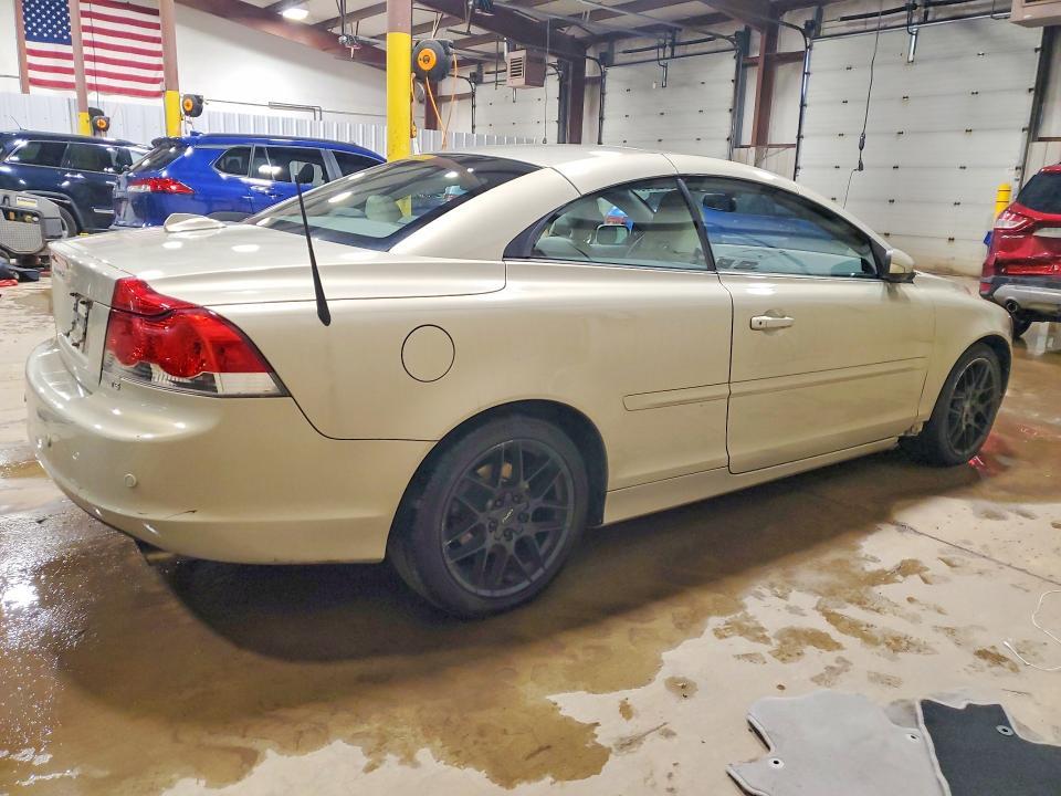 2007 Volvo C70 T5