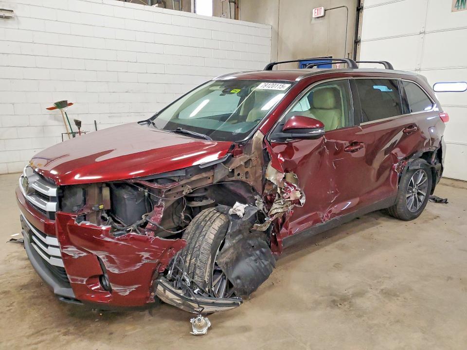 2019 Toyota Highlander xle