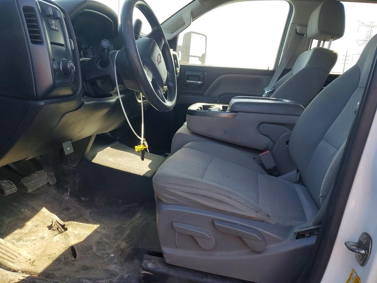 2015 Chevrolet Silverado C2500 Heavy Duty