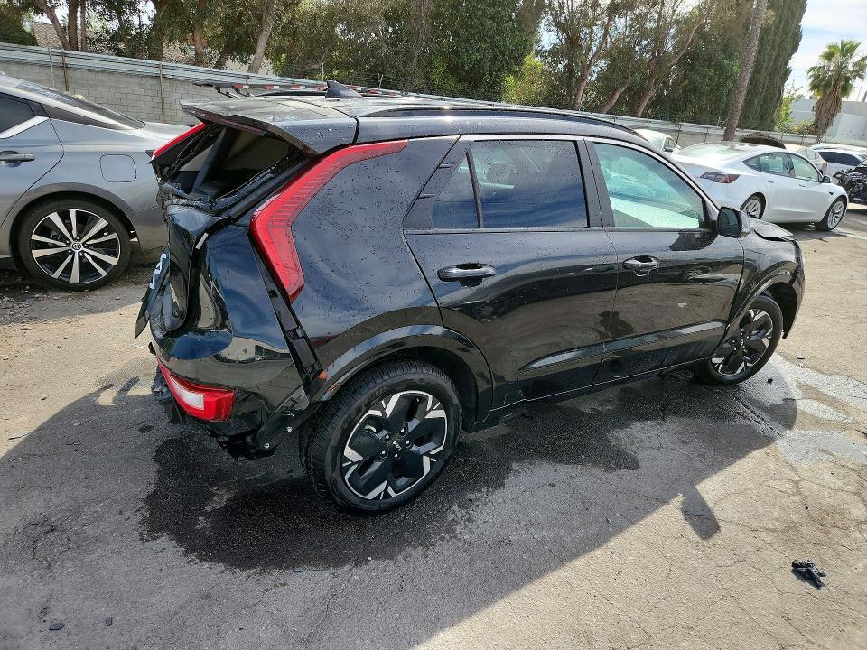 2023 KIA Niro ev Wind