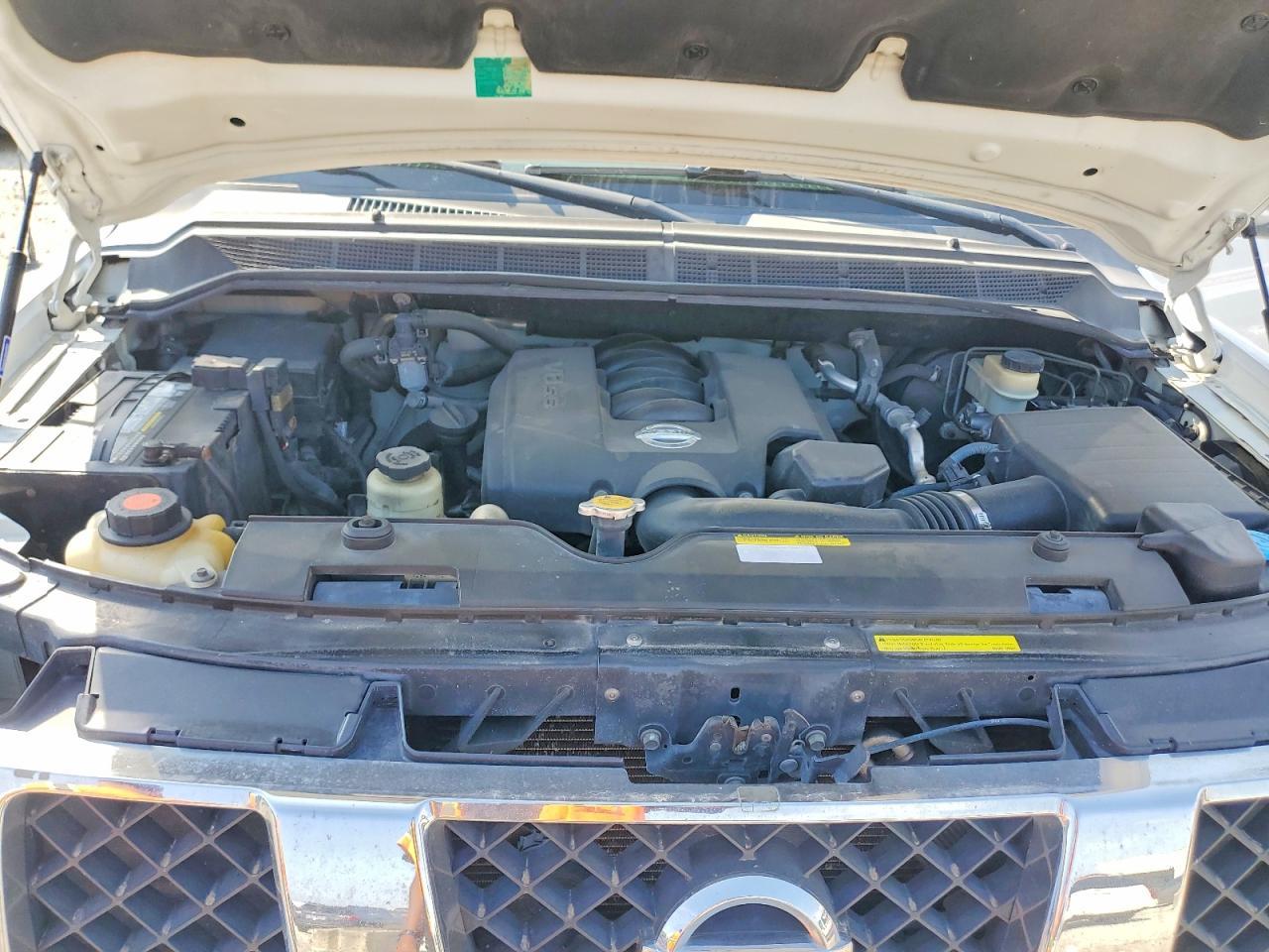 2004 Nissan Titan XE