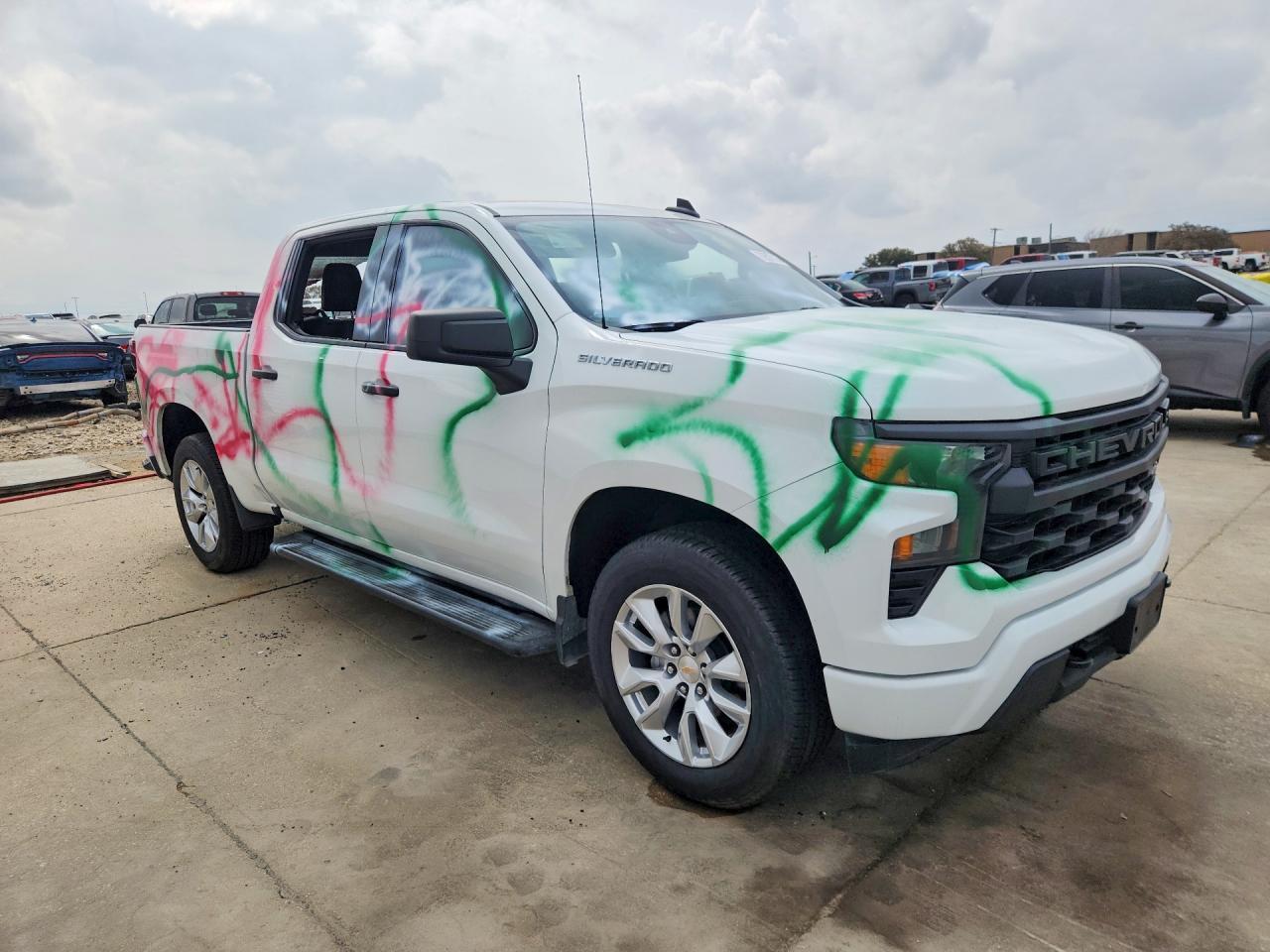 2024 Chevrolet Silverado C1500 Custom