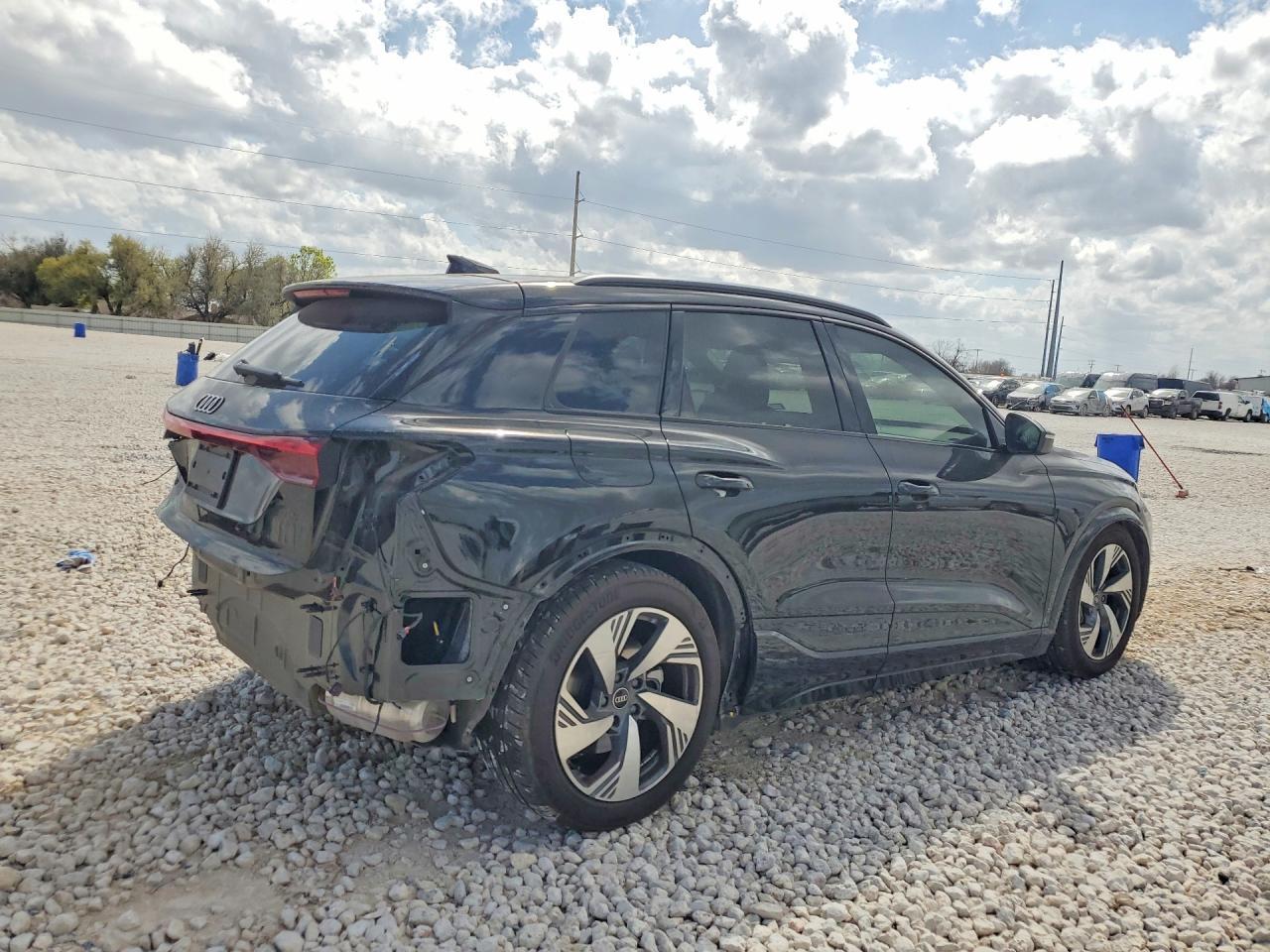2025 Audi Q6 E-tron Prestige