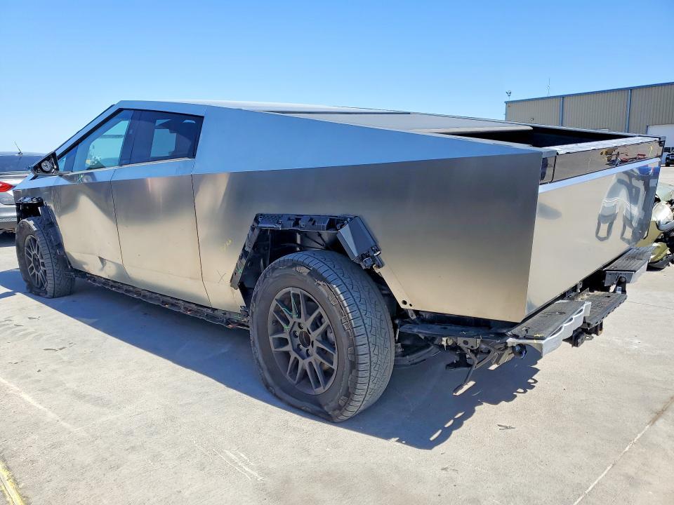 2024 Tesla Cybertruck