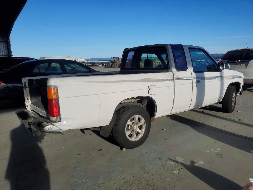 1997 Nissan Truck XE