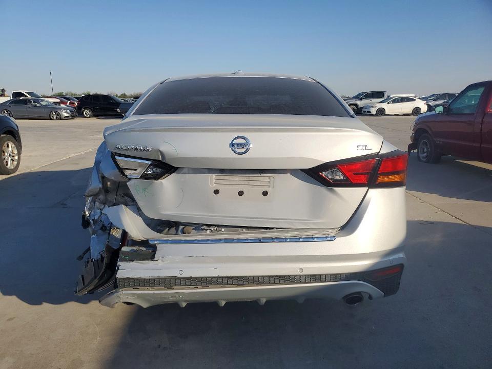 2021 Nissan Altima 2.5 sl