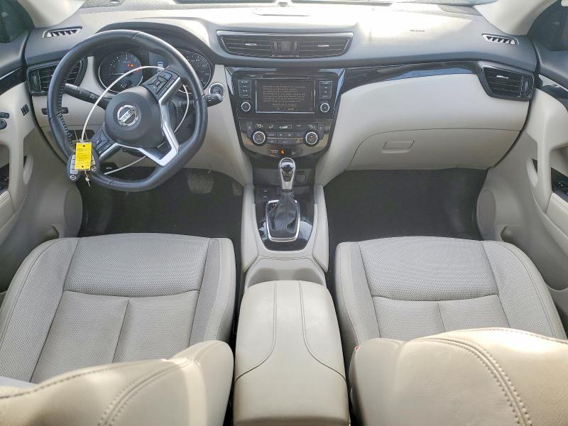 2022 Nissan Rogue Sport sl