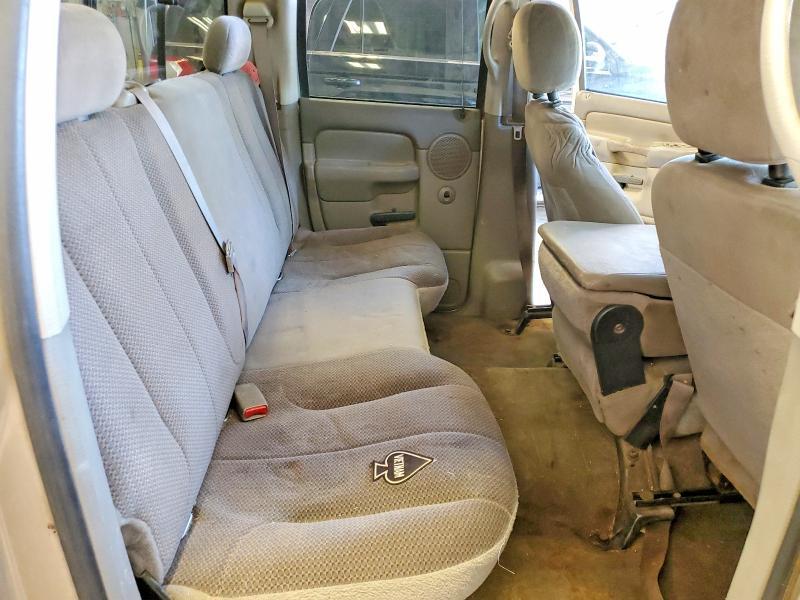 2004 Dodge RAM 1500 ST