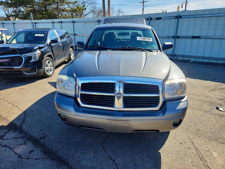 2006 Dodge Dakota Quad SLT