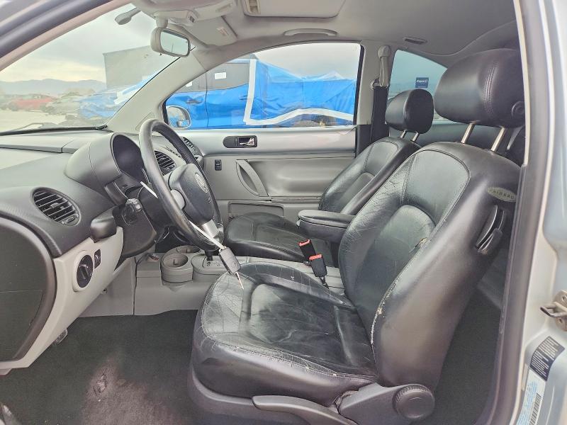 2003 Volkswagen New Beetle glx