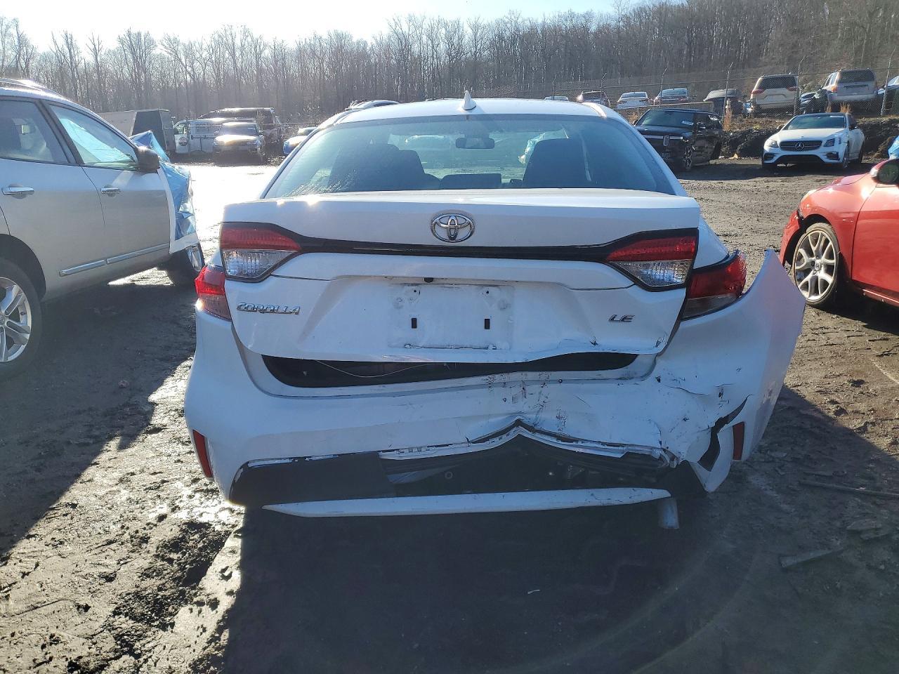 2021 Toyota Corolla le