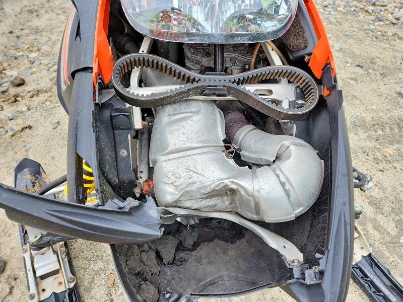 2004 Skidoo MX Z FAN 380