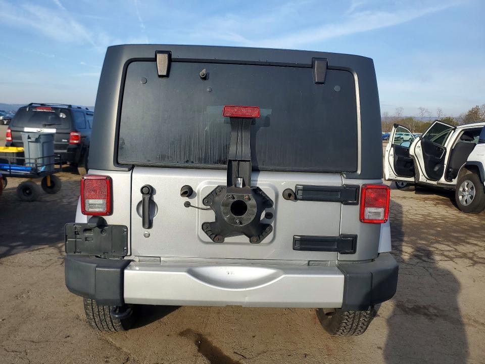 2014 Jeep Wrangler Unlimited Sahara