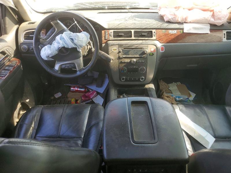2011 GMC Yukon xl K1500 slt