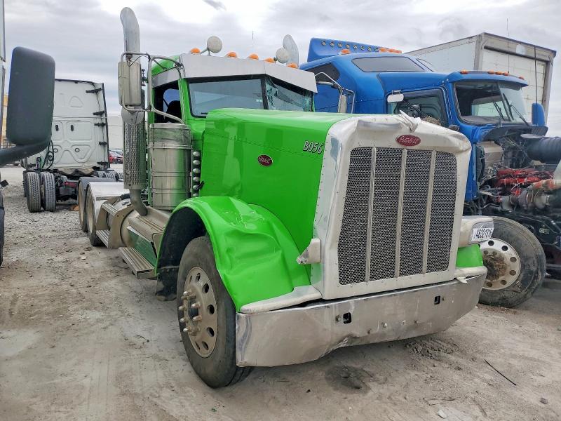 2021 Peterbilt 389 Semi Truck