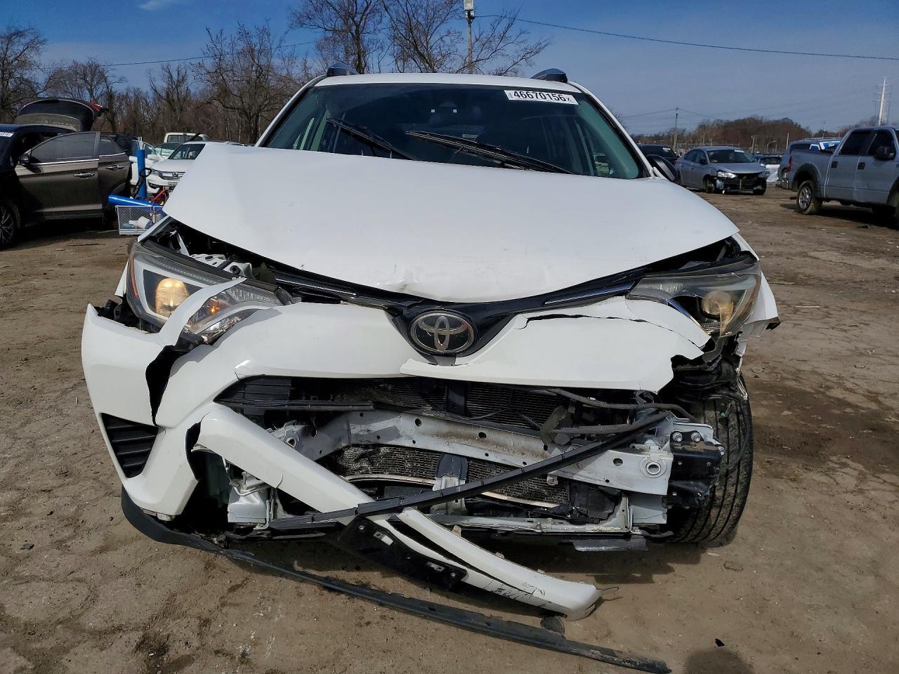2018 Toyota Rav4 le