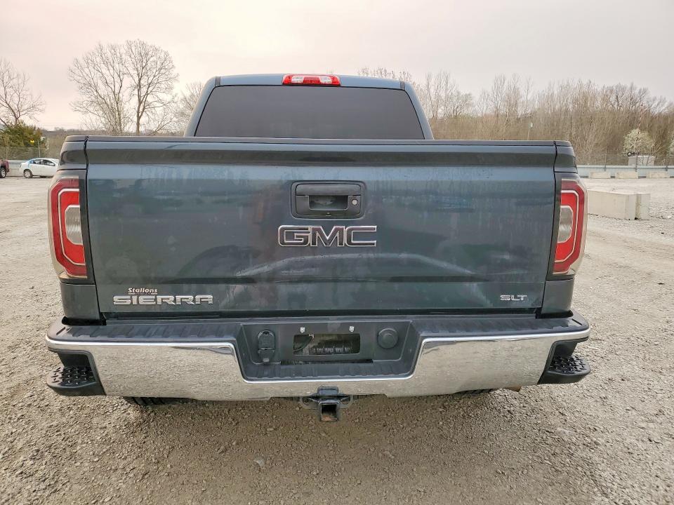 2018 GMC Sierra K1500 SLT